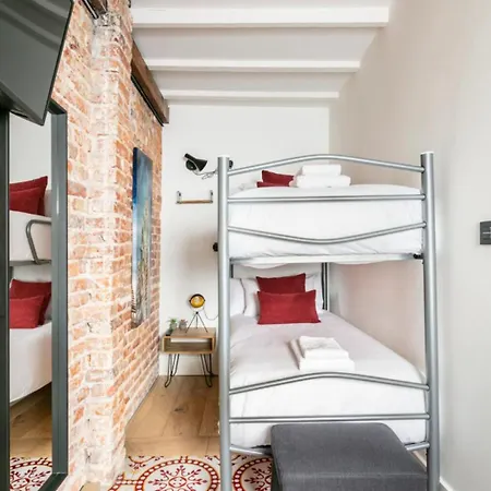 Quarto em Acomodações Particulares Good Vibe *