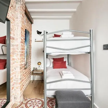 Good Vibe Δωμάτια σε οικογενειακή κατοικία Μπιλμπάο